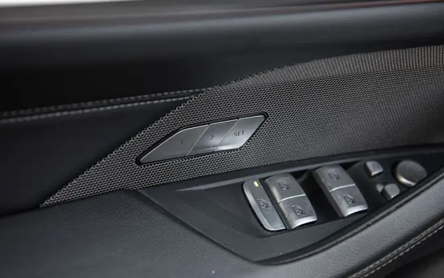 BMW Seria 4 420d xDrive M Sport sport