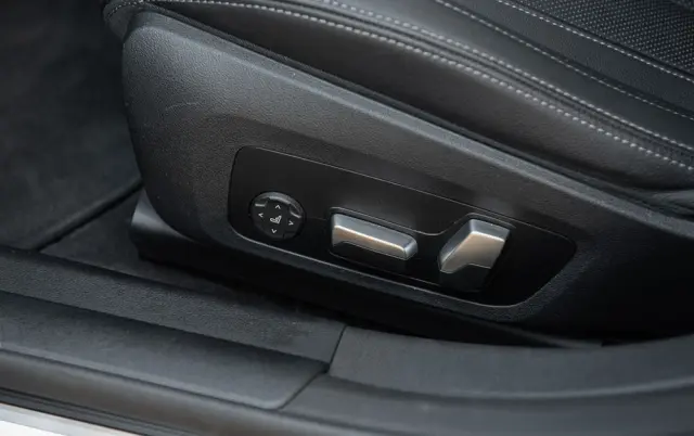 BMW Seria 4 420d xDrive M Sport sport