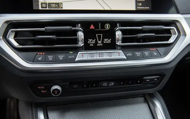 BMW Seria 4 420d xDrive M Sport sport