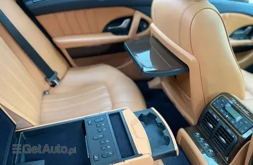 MASERATI Quattroporte 