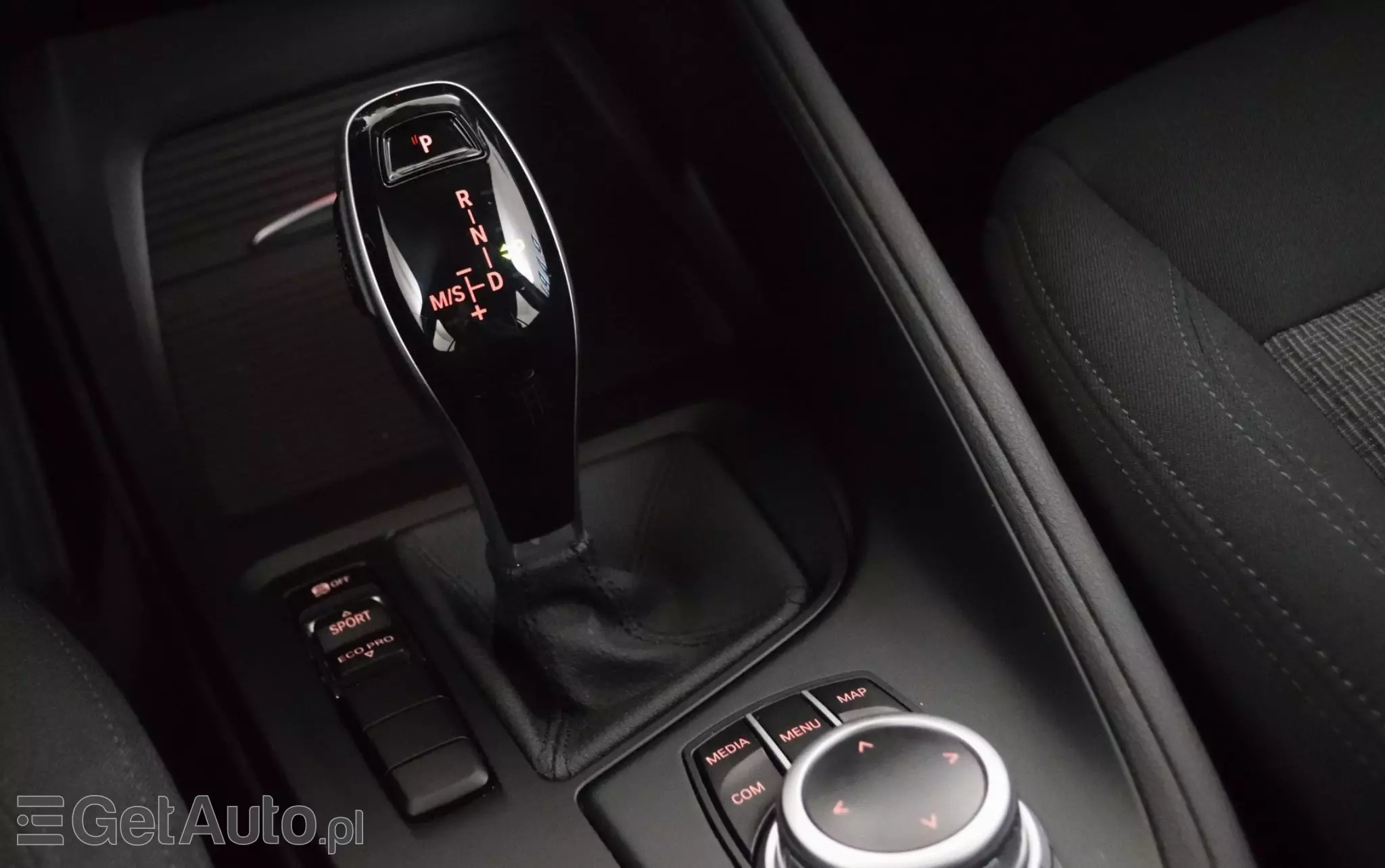 BMW X1 SDrive18i Advantage