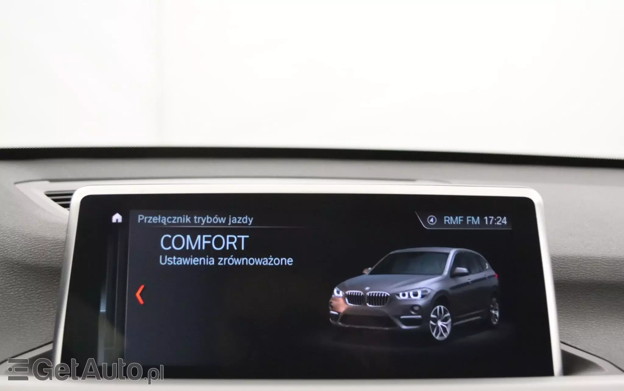 BMW X1 SDrive18i Advantage