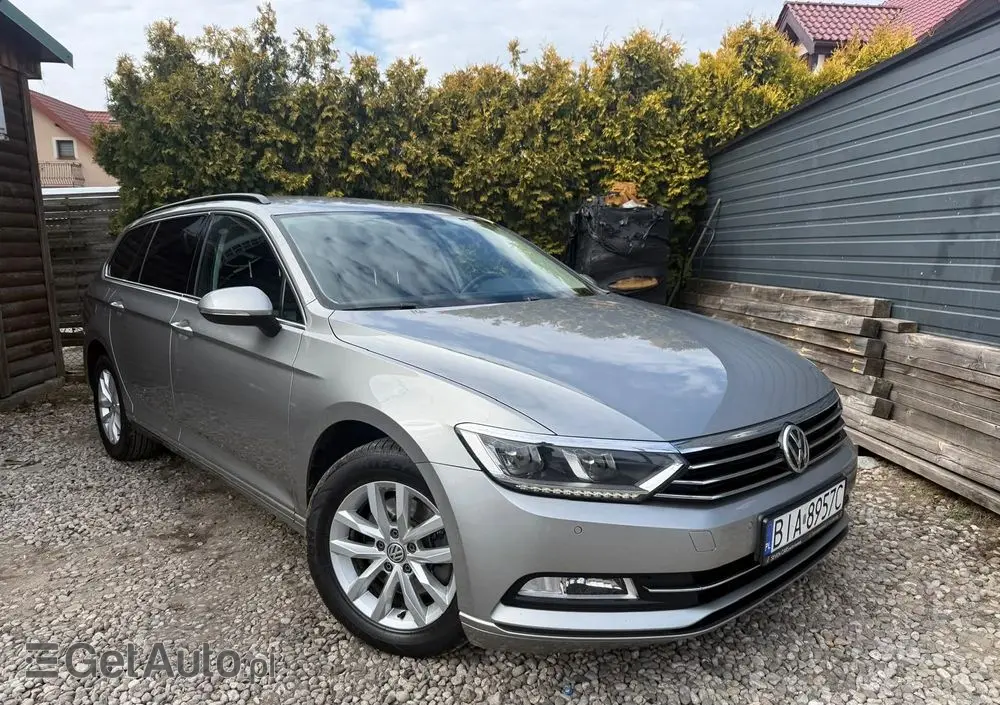 VOLKSWAGEN Passat 2.0 TDI (BlueMotion Technology) DSG Highline