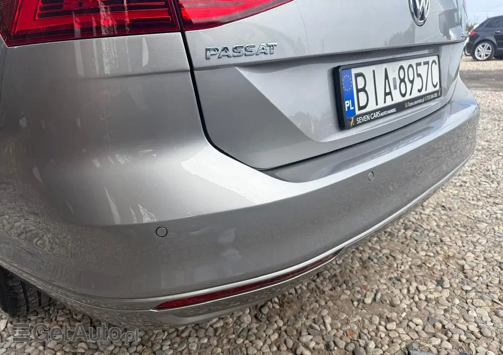 VOLKSWAGEN Passat 2.0 TDI (BlueMotion Technology) DSG Highline