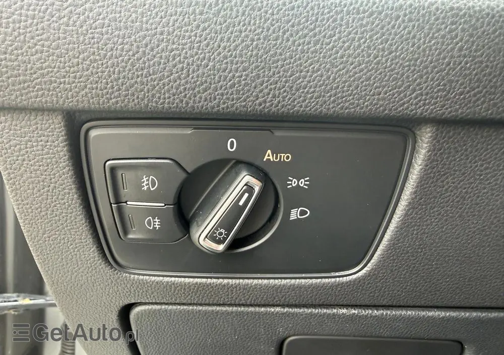 VOLKSWAGEN Passat 2.0 TDI (BlueMotion Technology) DSG Highline