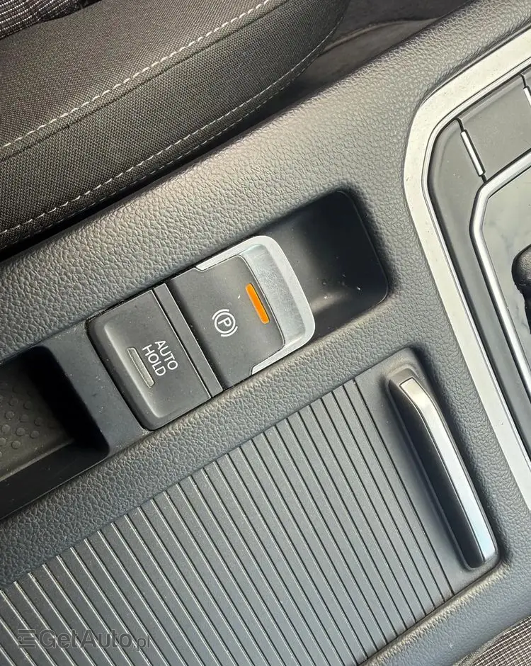 VOLKSWAGEN Passat 2.0 TDI (BlueMotion Technology) DSG Highline