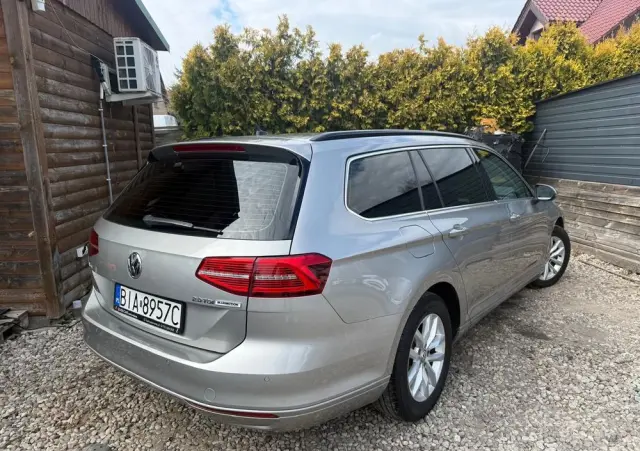 VOLKSWAGEN Passat 2.0 TDI (BlueMotion Technology) DSG Highline