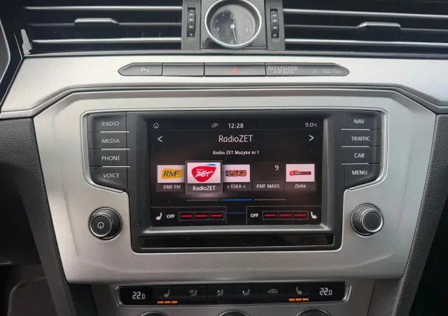 VOLKSWAGEN Passat 2.0 TDI (BlueMotion Technology) DSG Highline