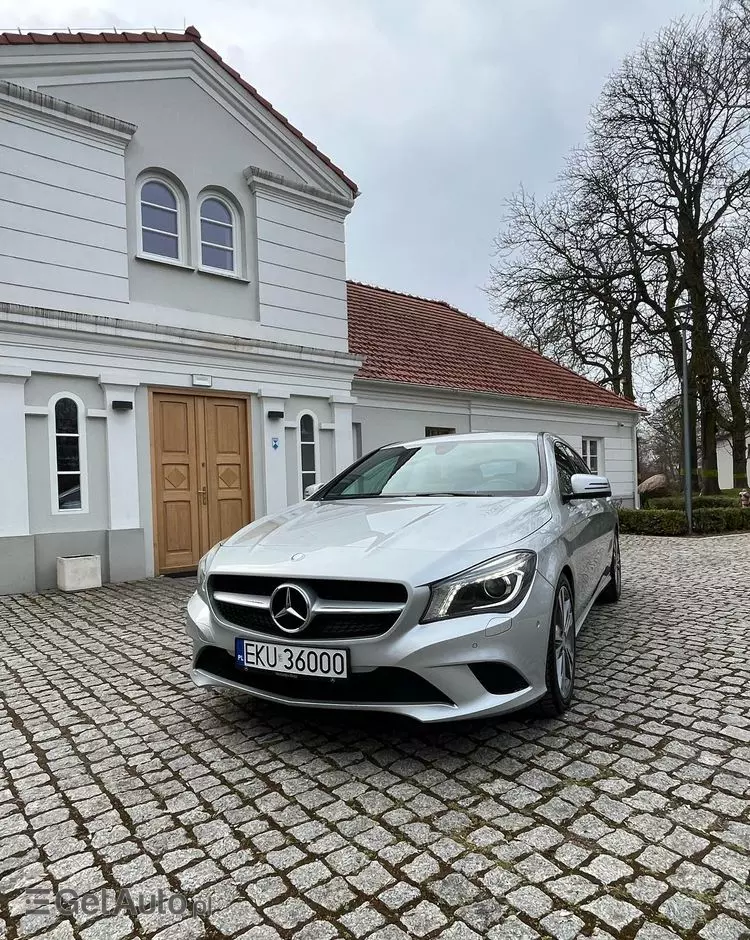 MERCEDES-BENZ CLA 200 (CDI) d 7G-DCT Urban