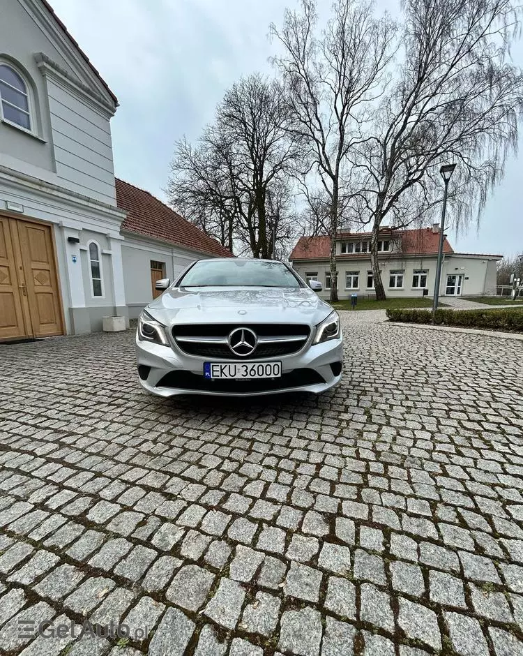 MERCEDES-BENZ CLA 200 (CDI) d 7G-DCT Urban