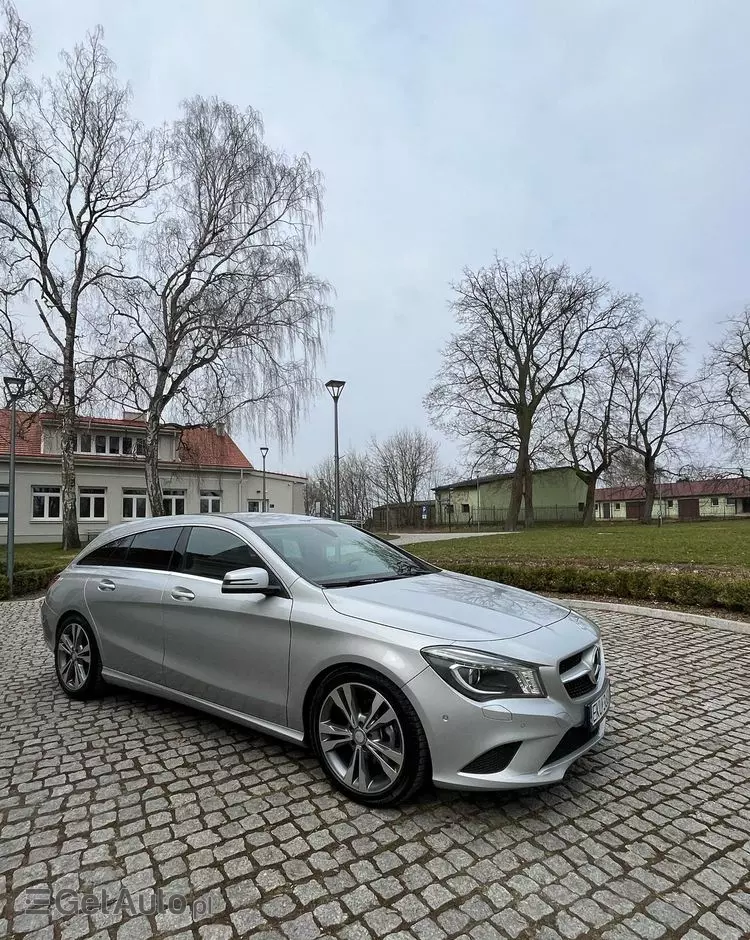 MERCEDES-BENZ CLA 200 (CDI) d 7G-DCT Urban