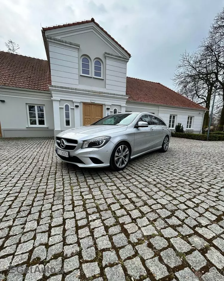 MERCEDES-BENZ CLA 200 (CDI) d 7G-DCT Urban