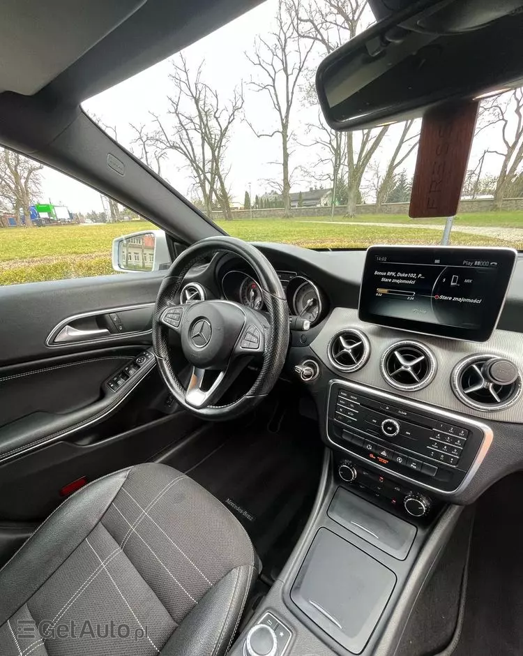 MERCEDES-BENZ CLA 200 (CDI) d 7G-DCT Urban