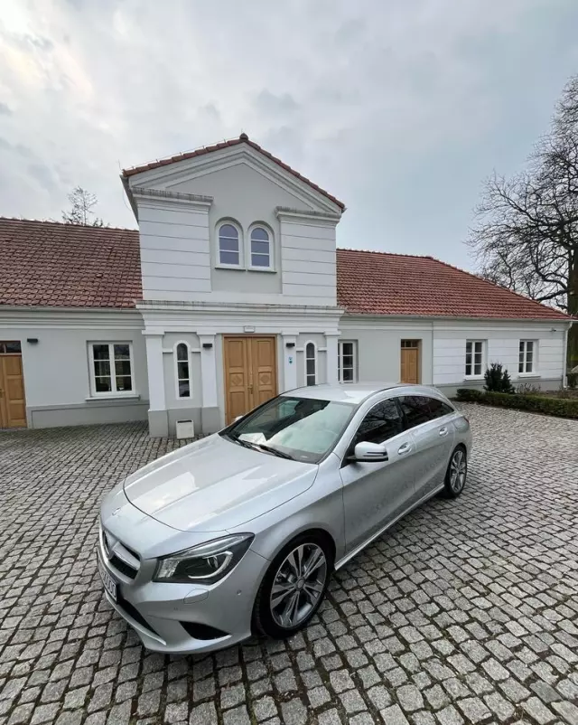 MERCEDES-BENZ CLA 200 (CDI) d 7G-DCT Urban