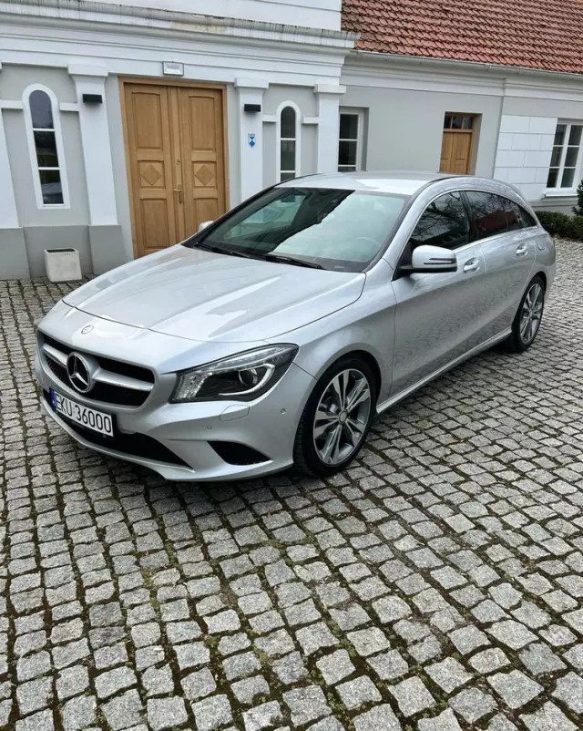 MERCEDES-BENZ CLA 200 (CDI) d 7G-DCT Urban