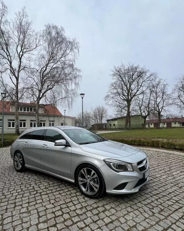 MERCEDES-BENZ CLA 200 (CDI) d 7G-DCT Urban