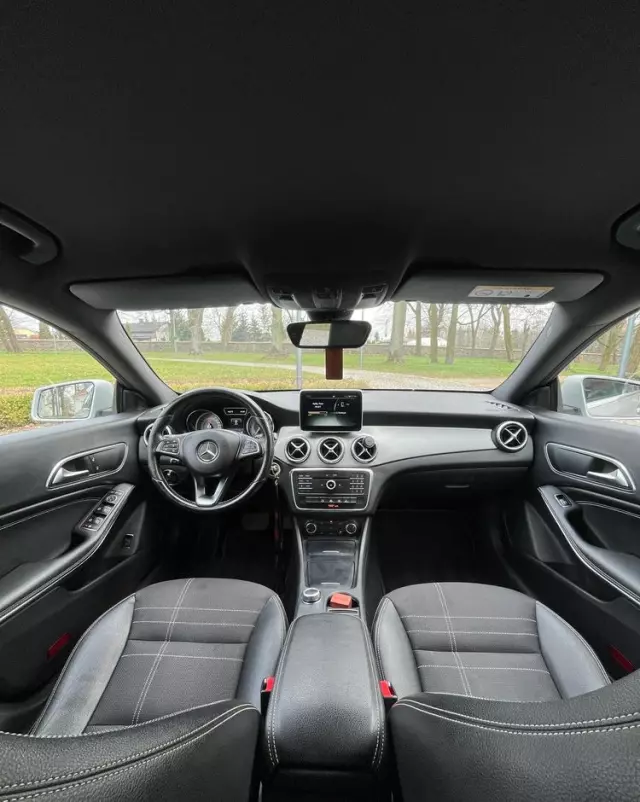 MERCEDES-BENZ CLA 200 (CDI) d 7G-DCT Urban