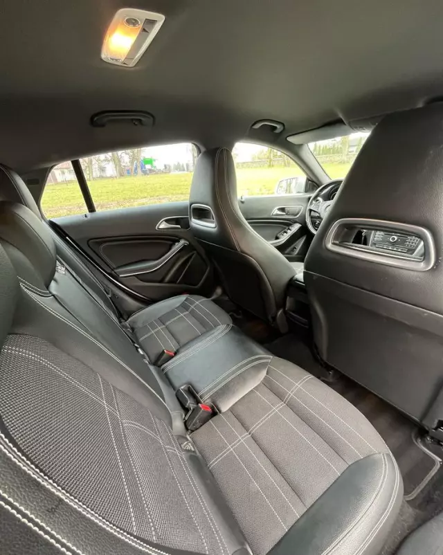 MERCEDES-BENZ CLA 200 (CDI) d 7G-DCT Urban