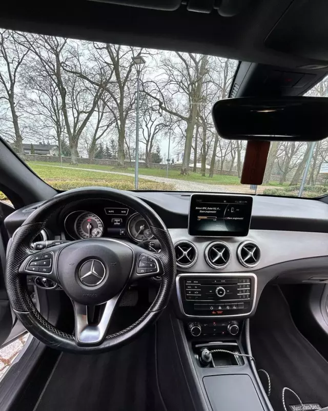 MERCEDES-BENZ CLA 200 (CDI) d 7G-DCT Urban