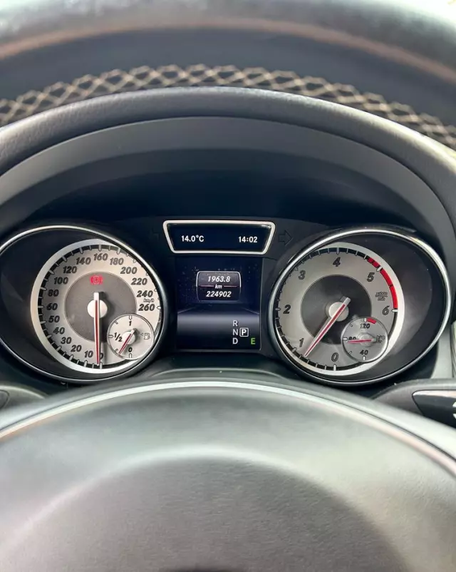 MERCEDES-BENZ CLA 200 (CDI) d 7G-DCT Urban