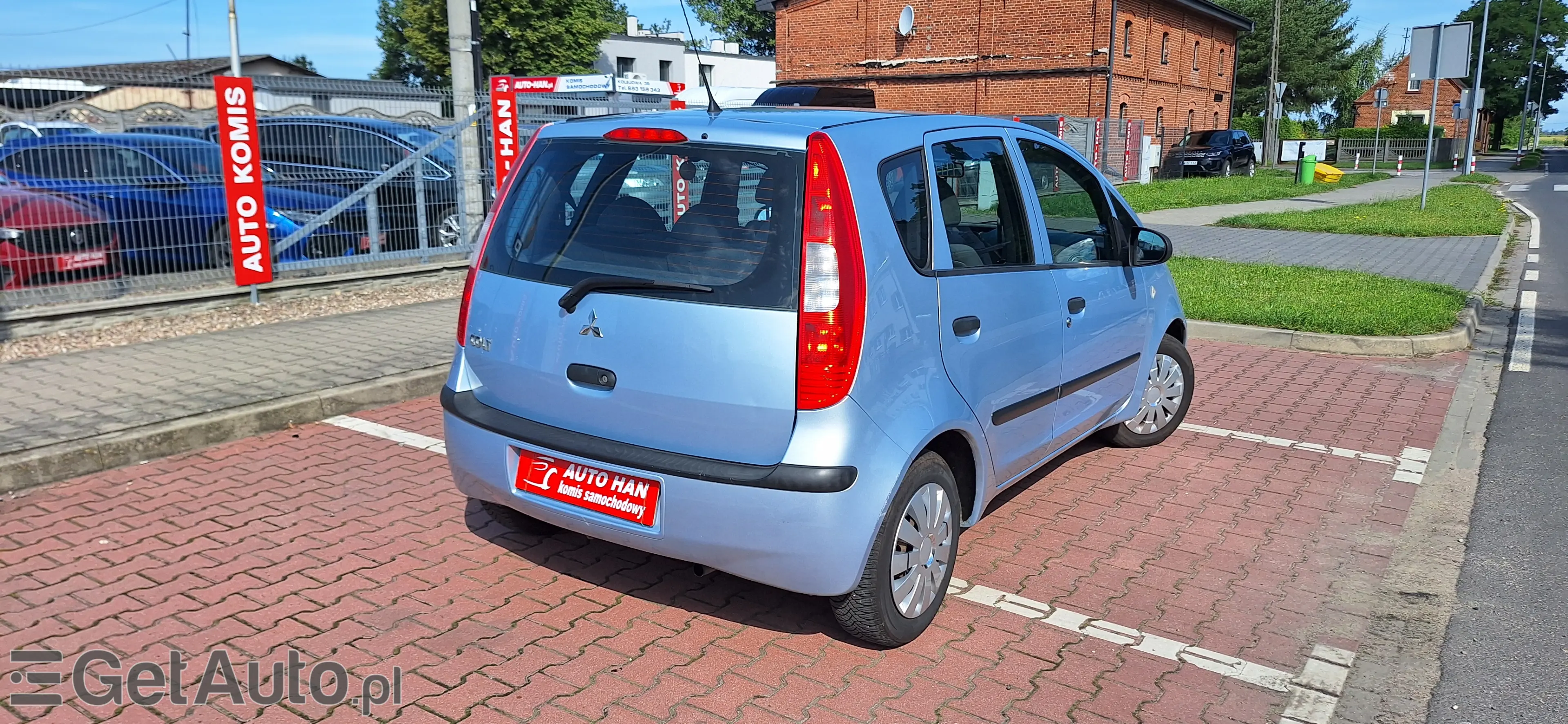 MITSUBISHI Colt 