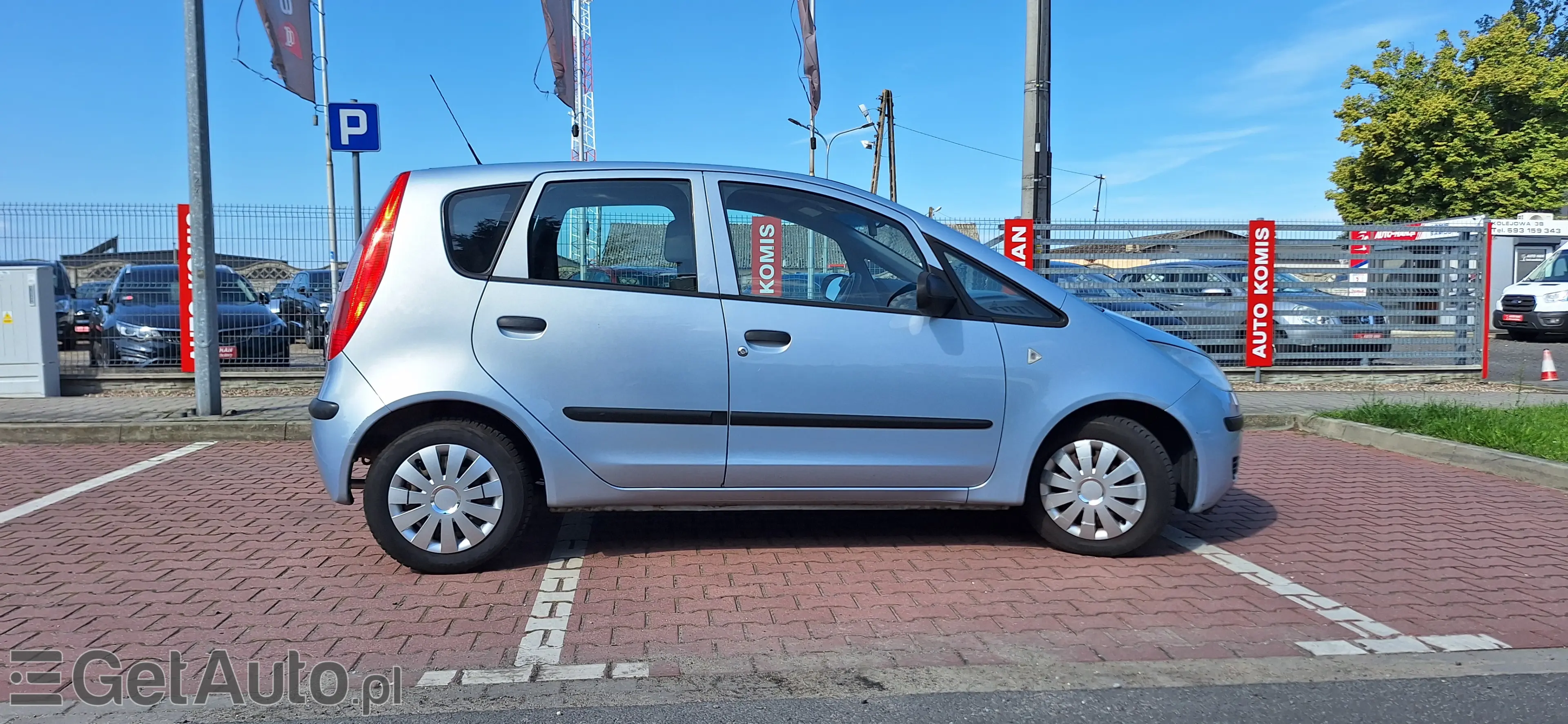 MITSUBISHI Colt 