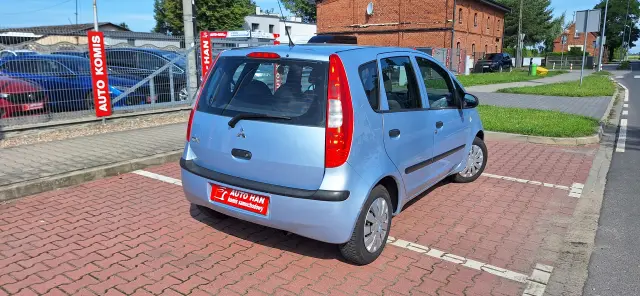 MITSUBISHI Colt 