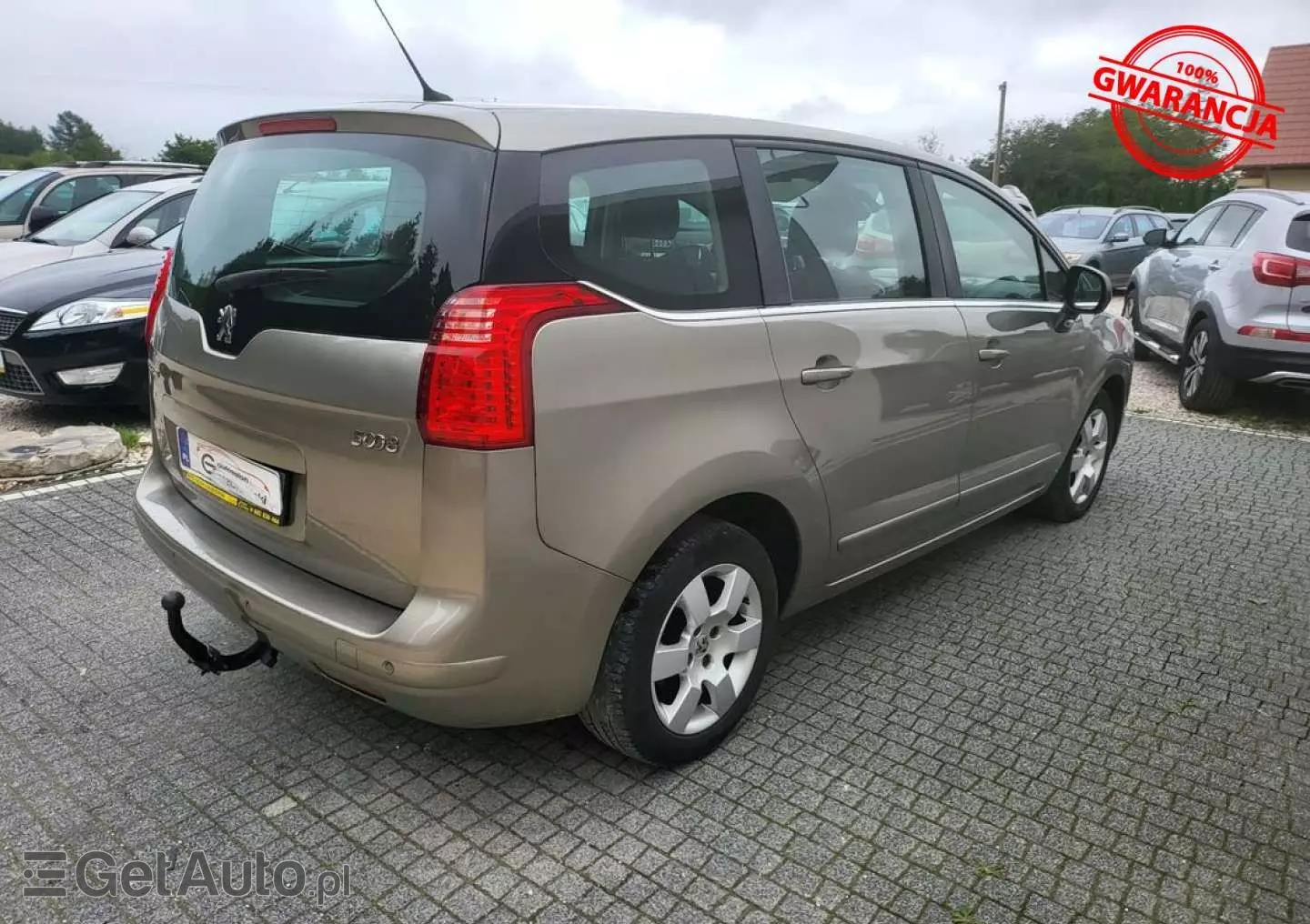 PEUGEOT 5008 2.0 HDi Family
