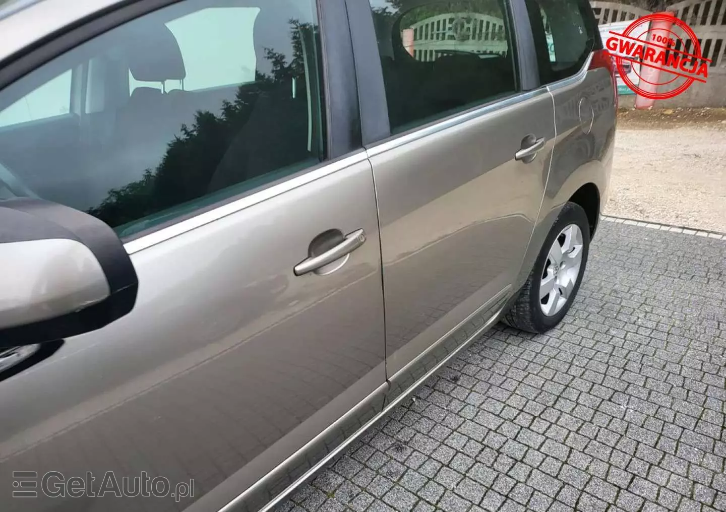 PEUGEOT 5008 2.0 HDi Family