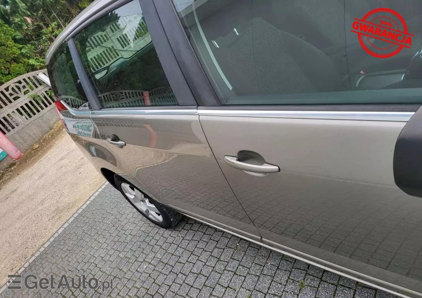 PEUGEOT 5008 2.0 HDi Family