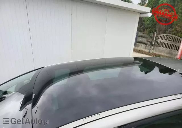 PEUGEOT 5008 2.0 HDi Family