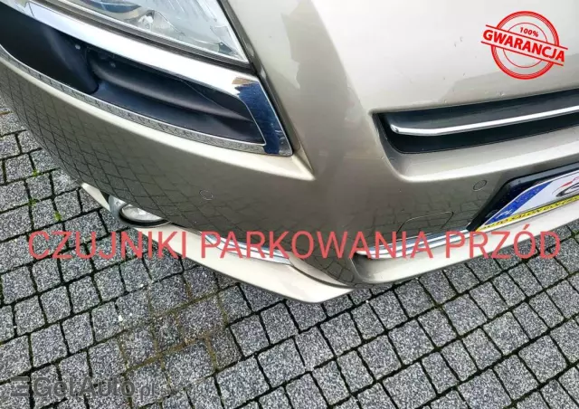 PEUGEOT 5008 2.0 HDi Family