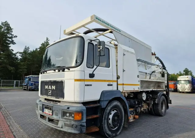 MAN WUKO MORO KOMBI DO CZYSZCZENIA KANAŁÓW 