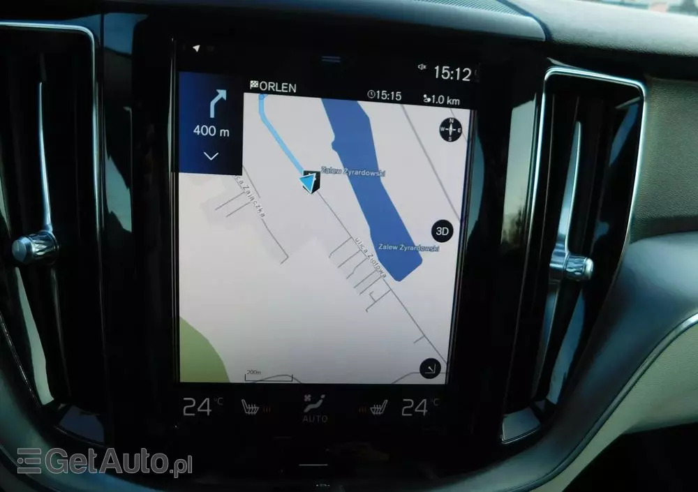 VOLVO XC 60 D4 Momentum Pro