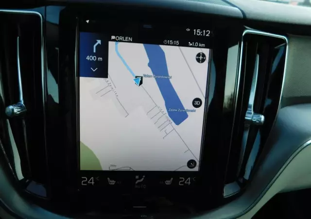 VOLVO XC 60 D4 Momentum Pro