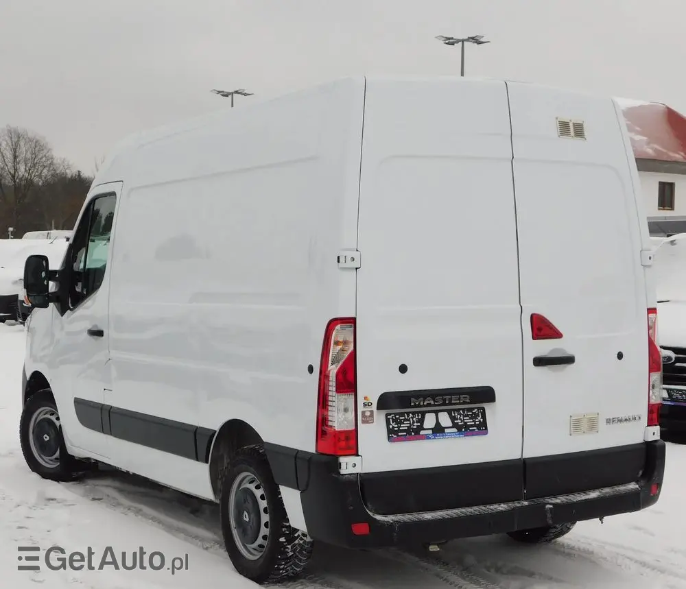 RENAULT Master 
