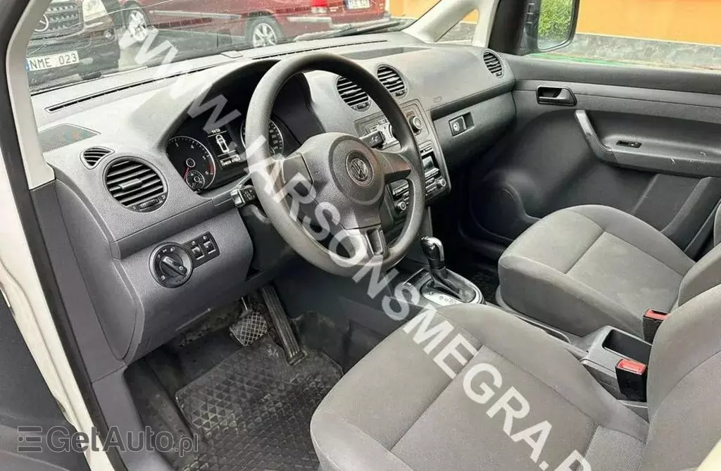 VOLKSWAGEN Caddy California 