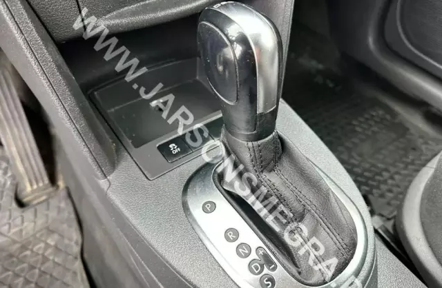 VOLKSWAGEN Caddy California 