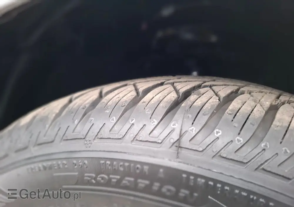 KIA Ceed 1.4 CVVT Dream-Team Edition