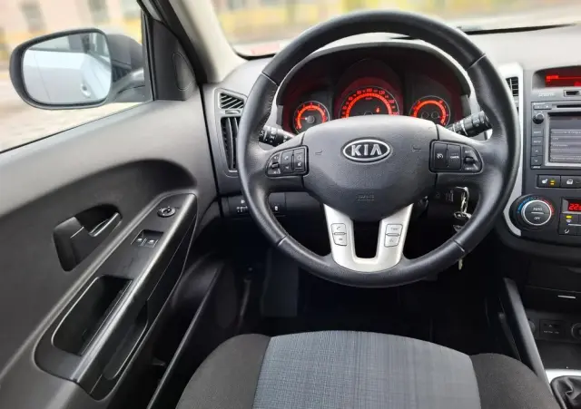 KIA Ceed 1.4 CVVT Dream-Team Edition