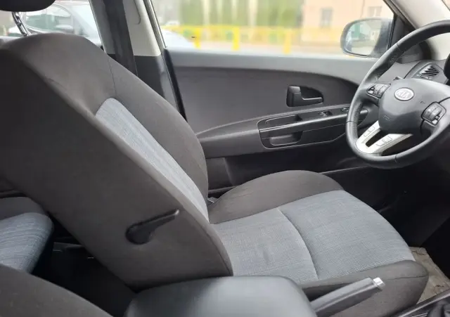 KIA Ceed 1.4 CVVT Dream-Team Edition