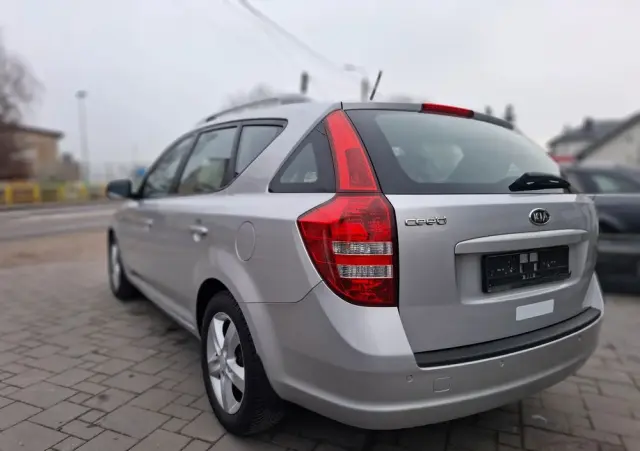 KIA Ceed 1.4 CVVT Dream-Team Edition