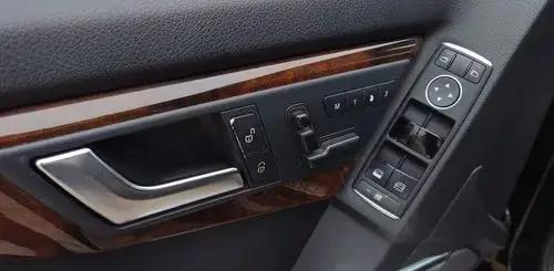 MERCEDES-BENZ GLK 