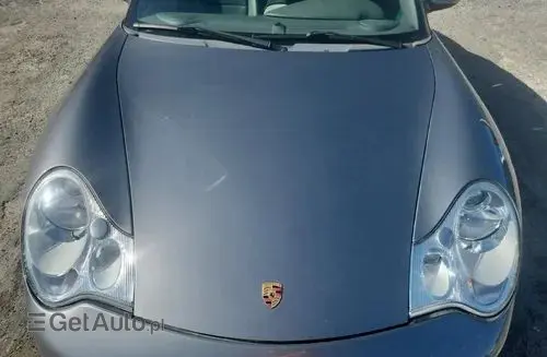 PORSCHE 911 Carrera 