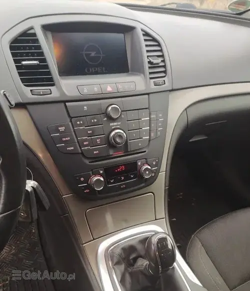 OPEL Insignia 