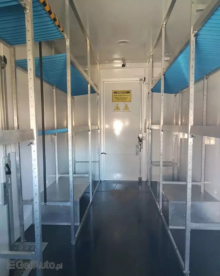 IVECO DAILY KONTENER NISKOPODŁOGOWY 4,43x2,23x2,42 SKLEP FOODTRUCK BAR KLIMA KONIOWÓZ KAMPER 