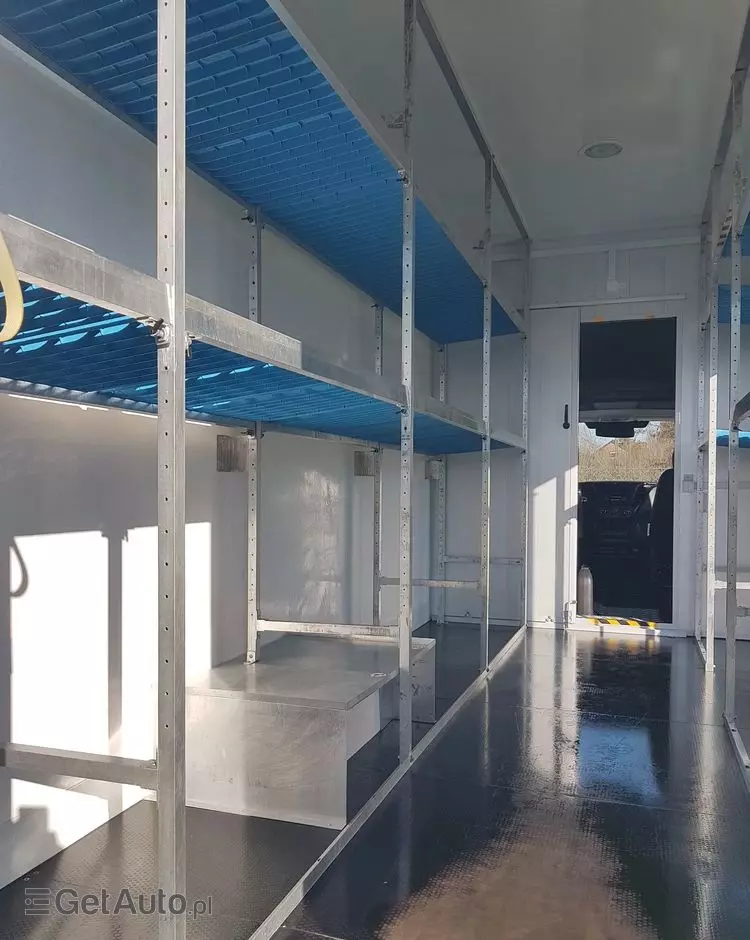 IVECO DAILY KONTENER NISKOPODŁOGOWY 4,43x2,23x2,42 SKLEP FOODTRUCK BAR KLIMA KONIOWÓZ KAMPER 