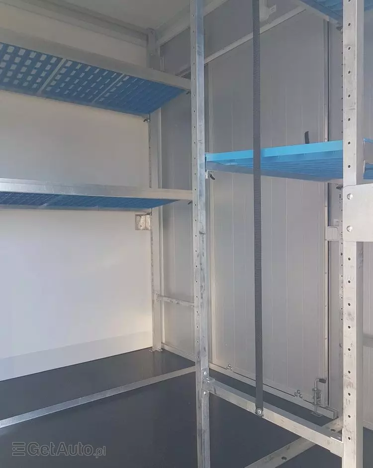 IVECO DAILY KONTENER NISKOPODŁOGOWY 4,43x2,23x2,42 SKLEP FOODTRUCK BAR KLIMA KONIOWÓZ KAMPER 