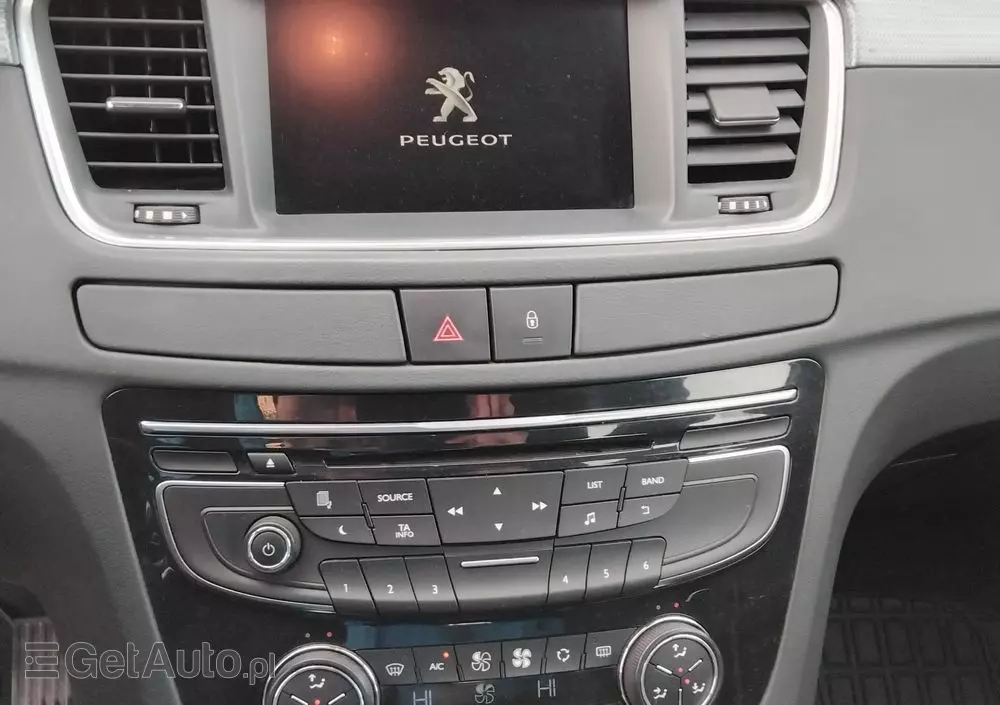 PEUGEOT 508 SW e-HDi FAP 115 EGS6 Business-Line