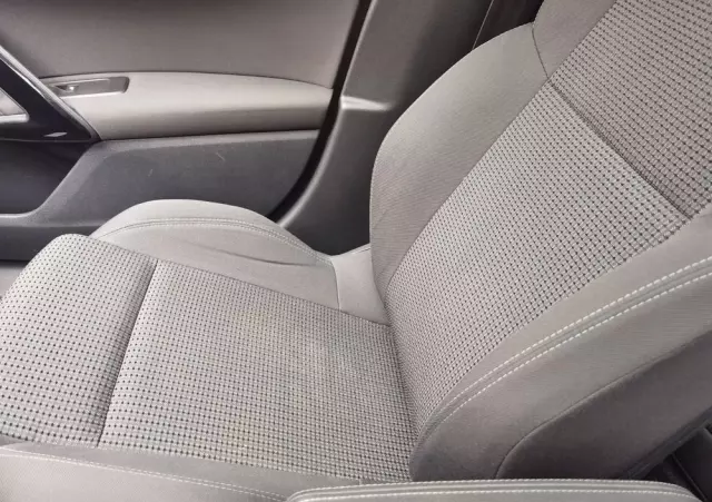 PEUGEOT 508 SW e-HDi FAP 115 EGS6 Business-Line